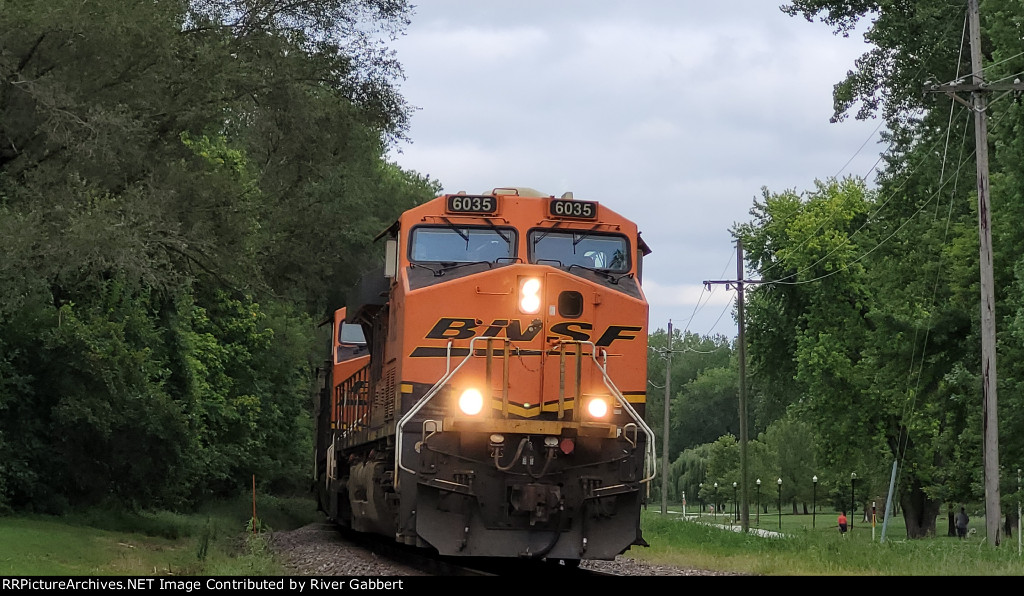 BNSF 6035